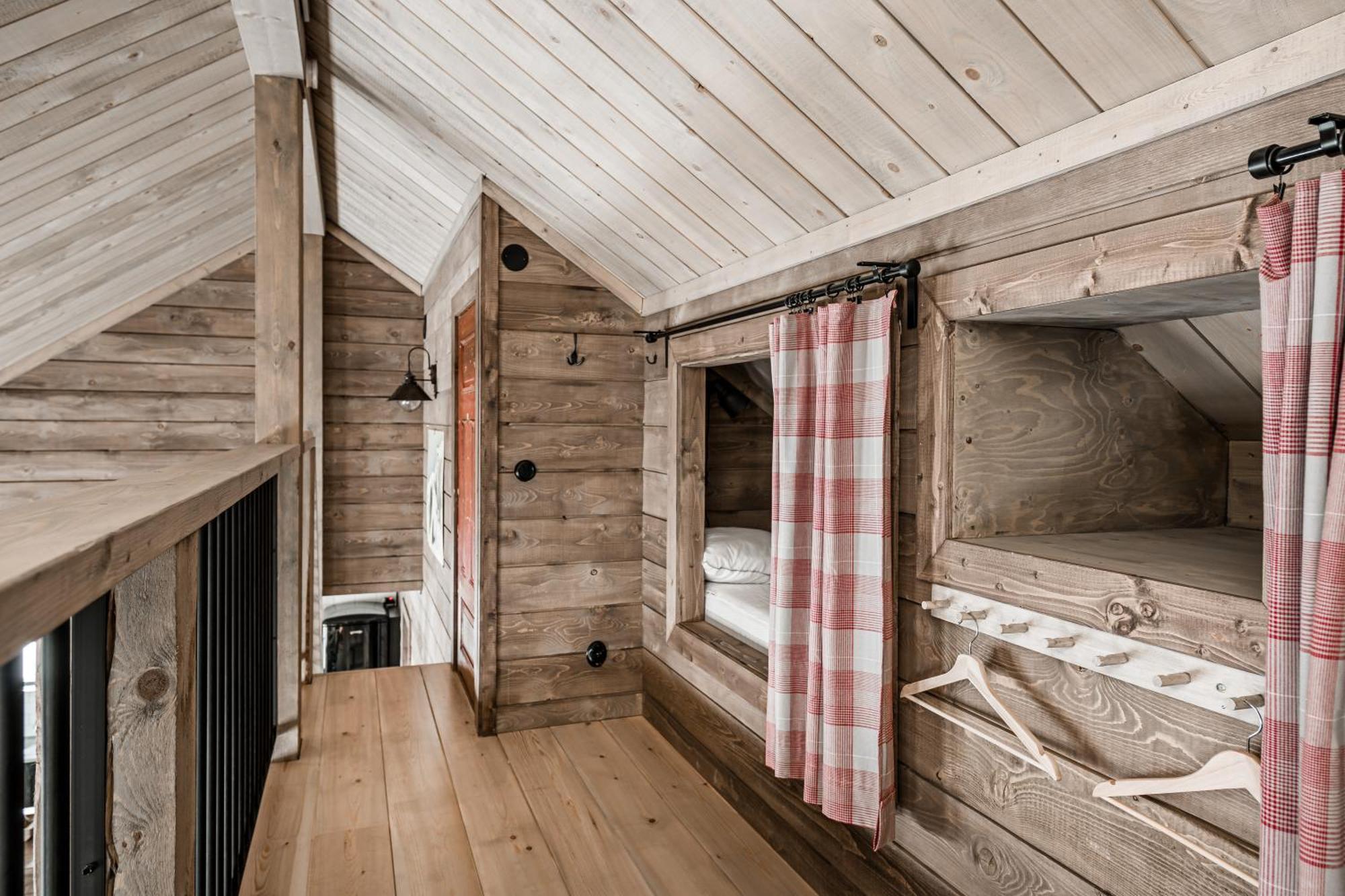 Luxurious With Sauna Overlooking Mountains Villa Vemdalsskalet